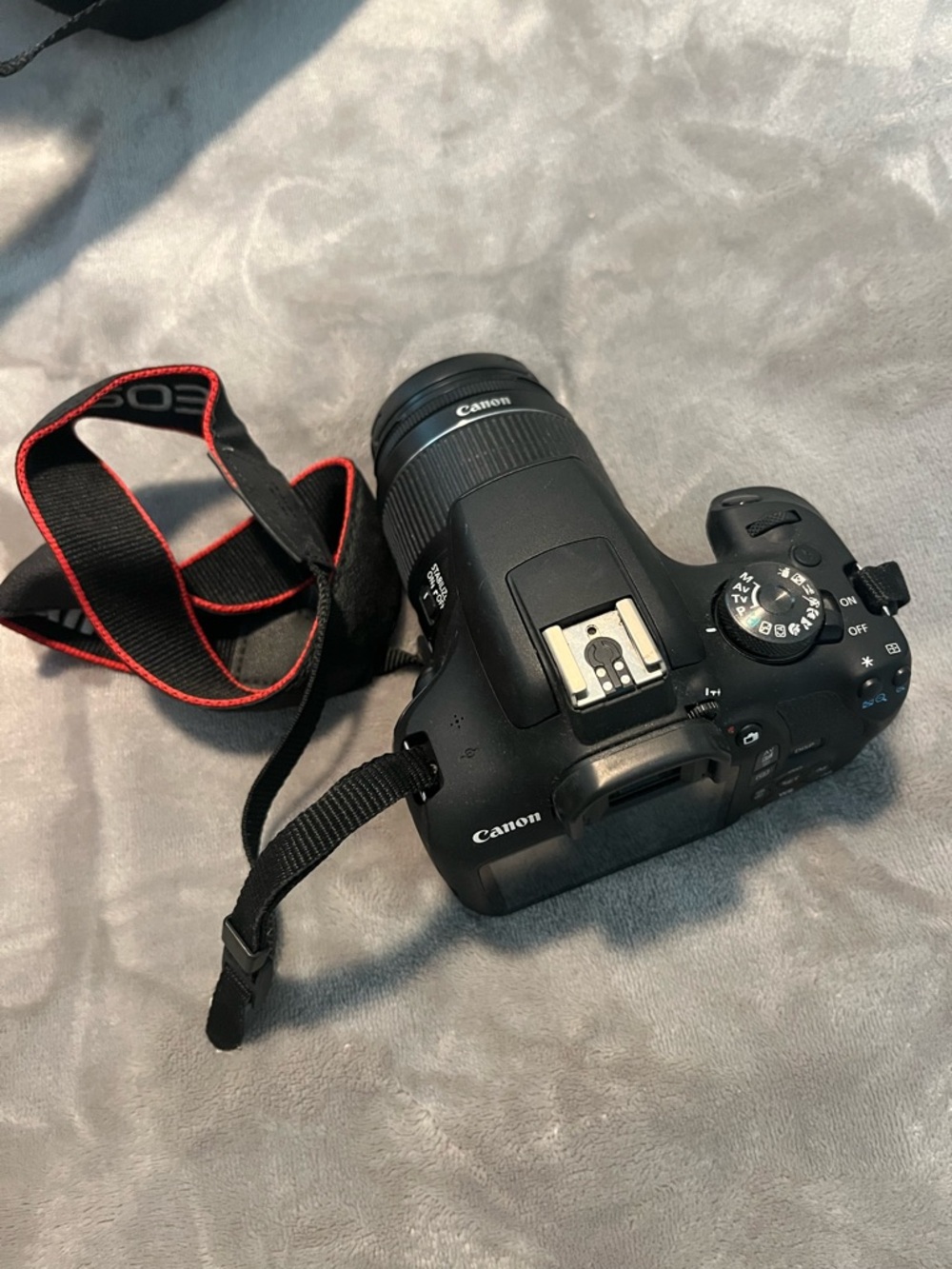 Canon EOS Rebel T7 DSLR Camera Kit - Black & White Box - Picture 4 of 11